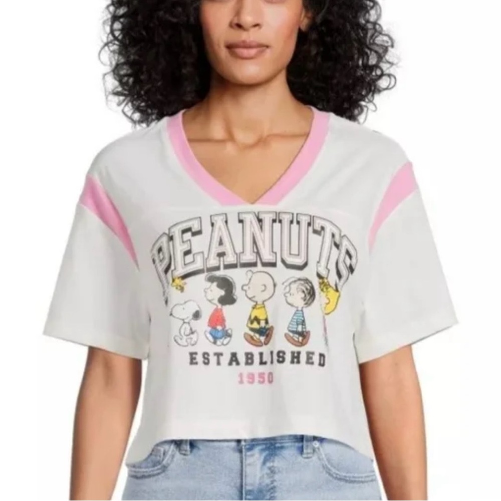 Peanuts Junior's Snoopy Skimmer Crop T Shirt
Charlie Brown White Pink Size XL